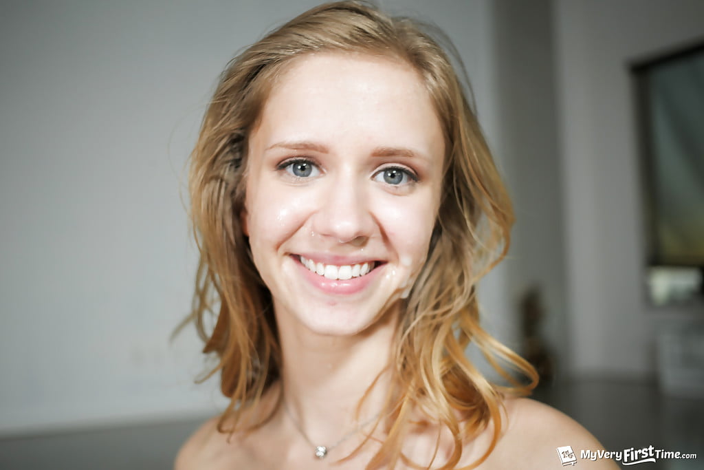 fotos porno jovencita rubia follando con tres pollas 10 fotos porno jovencita rubia follando con tres pollas 10