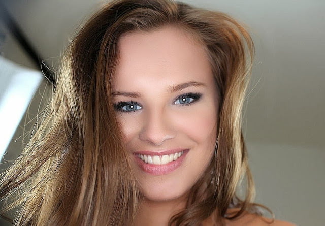 jillian brookes 03 jillian brookes 03